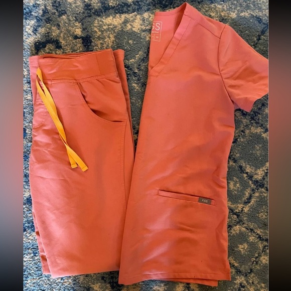 Figs Other Womens Figs Scrub Set Poshmark